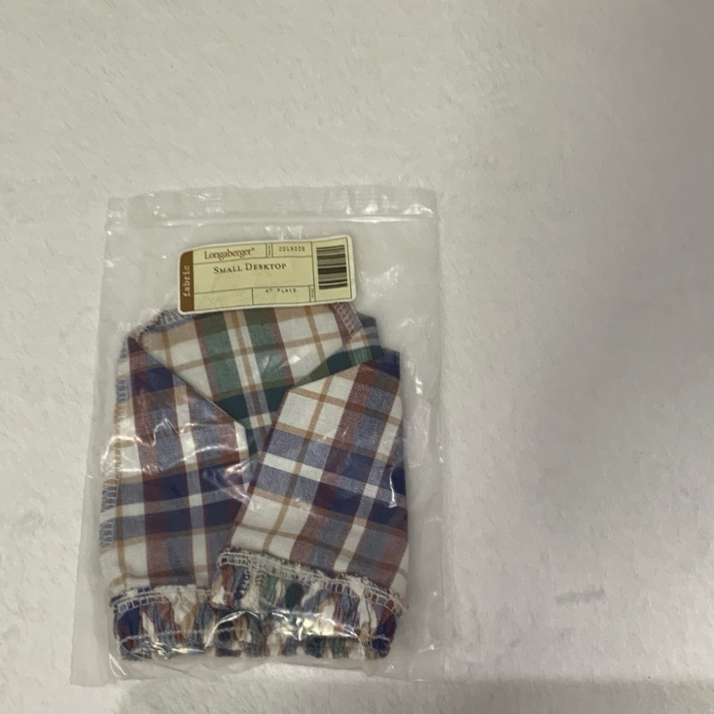 Longaberger Basket Fabric WT Plaid for Small Desktop Basket 2015228 NEW